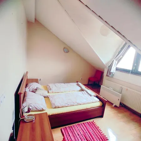 Lux * サラエヴォ