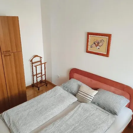Apartment Lux